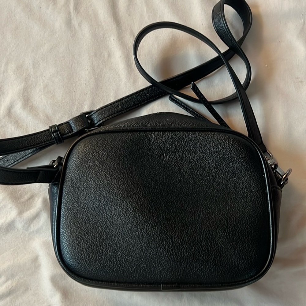 Ela Black Crossbody Camera Bag